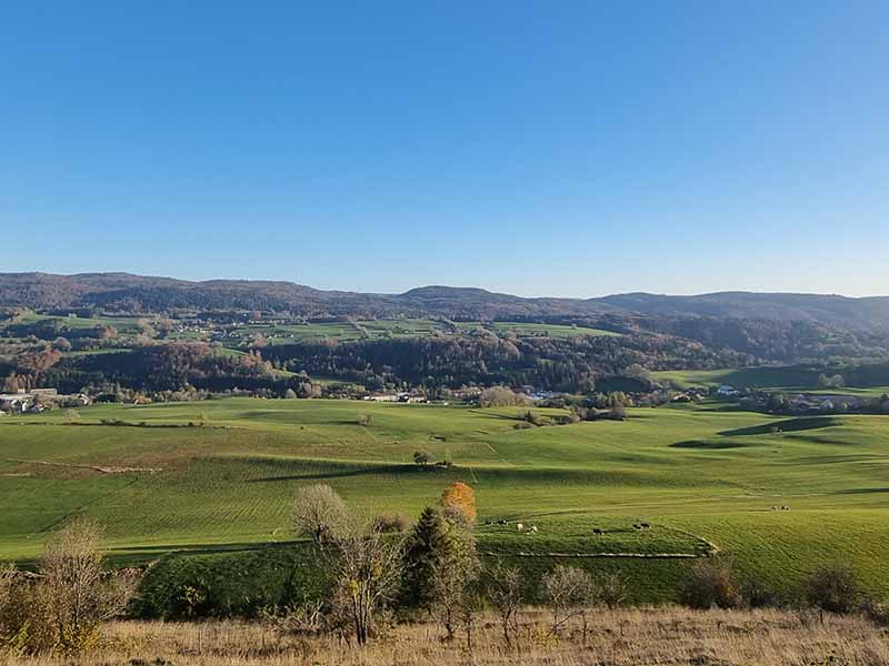 Un panorama exceptionnel sur les monts du Jura